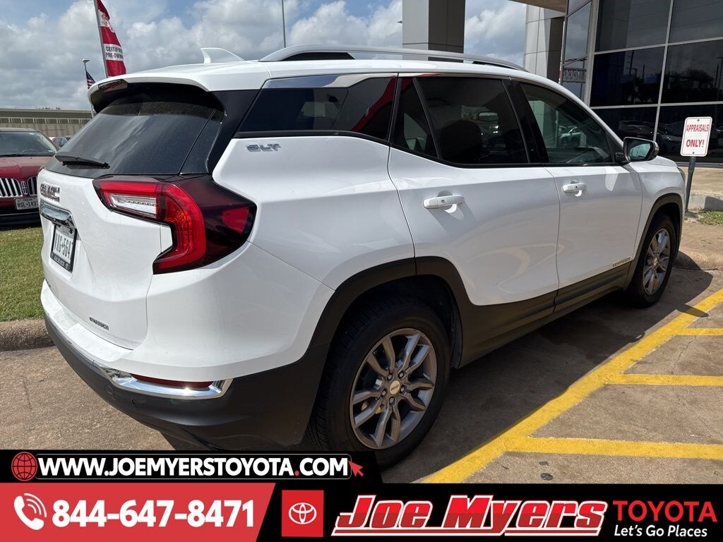 Used 2023 GMC Terrain SLT SUV