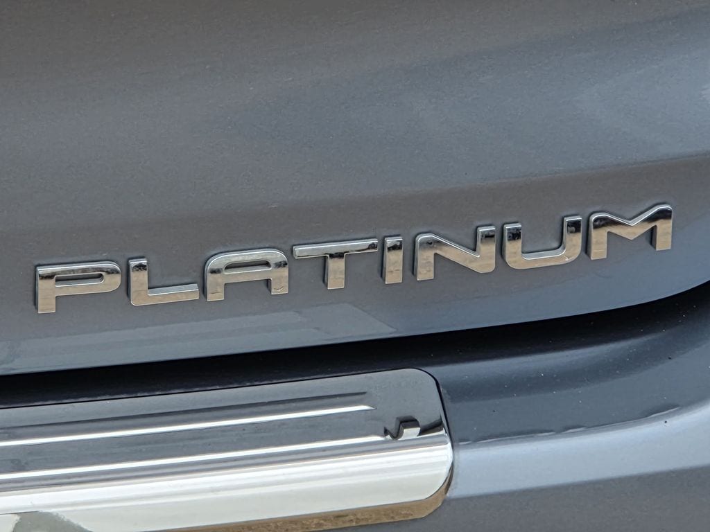 Used 2023 Moon Dust Toyota Platinum image 11
