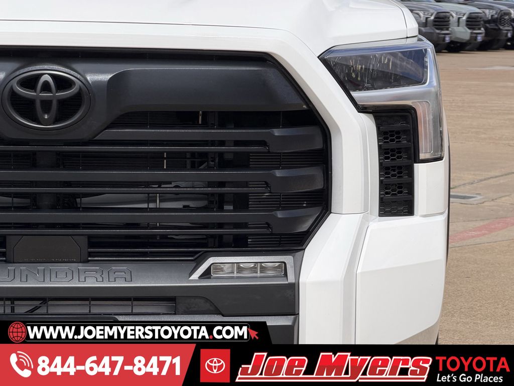 Certified Used 2026 Ice Cap Toyota SR5 image 4