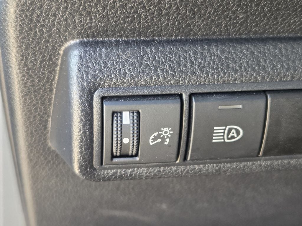 Used 2025 Underground Toyota LE image 23