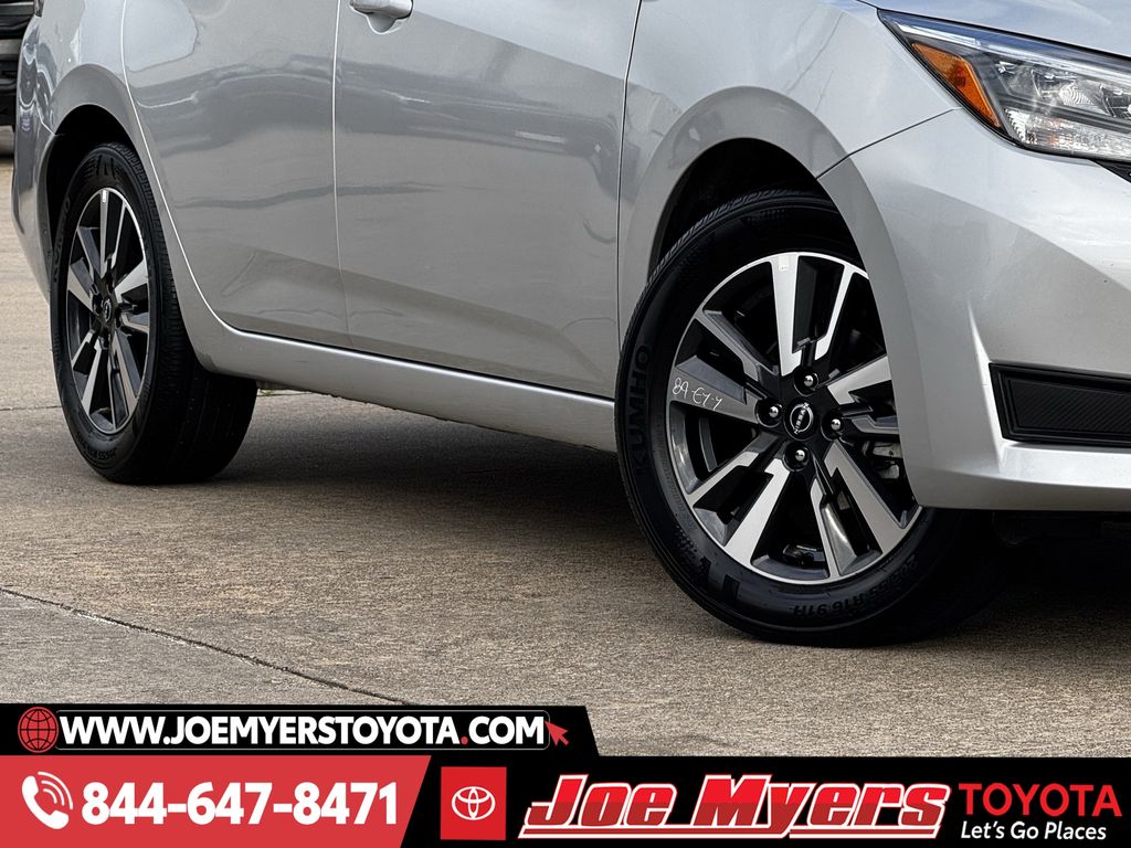 Used 2025 Brilliant Silver Metallic Nissan 1.6 SV image 11