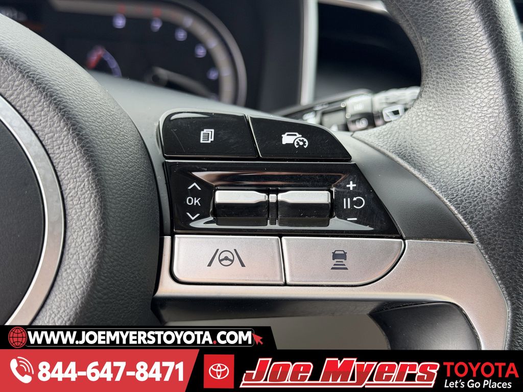 Used 2024 Black Pearl Hyundai SEL image 23