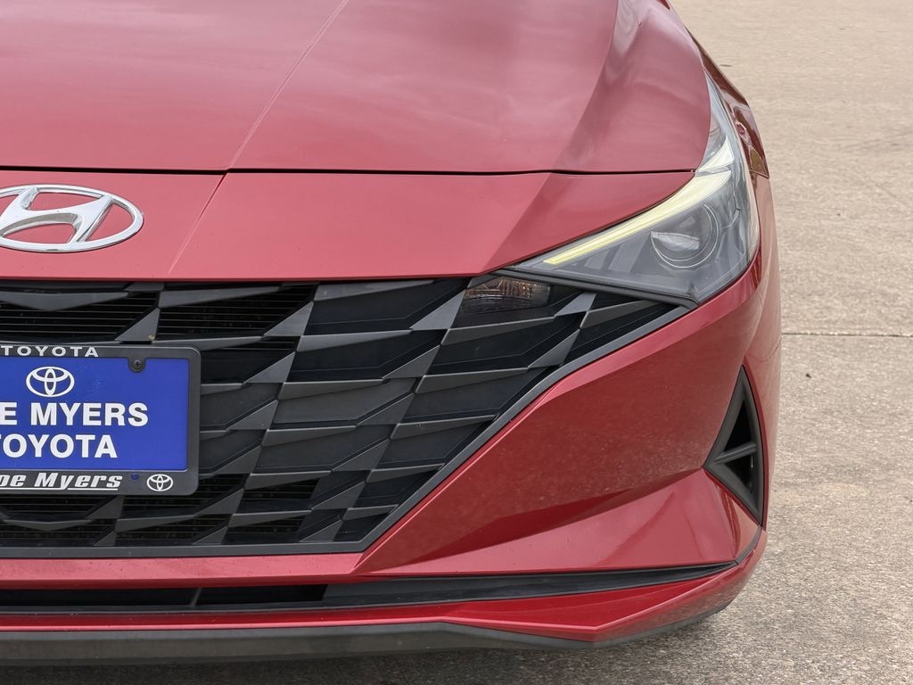 Used 2023 Hyundai Elantra SEL Sedan