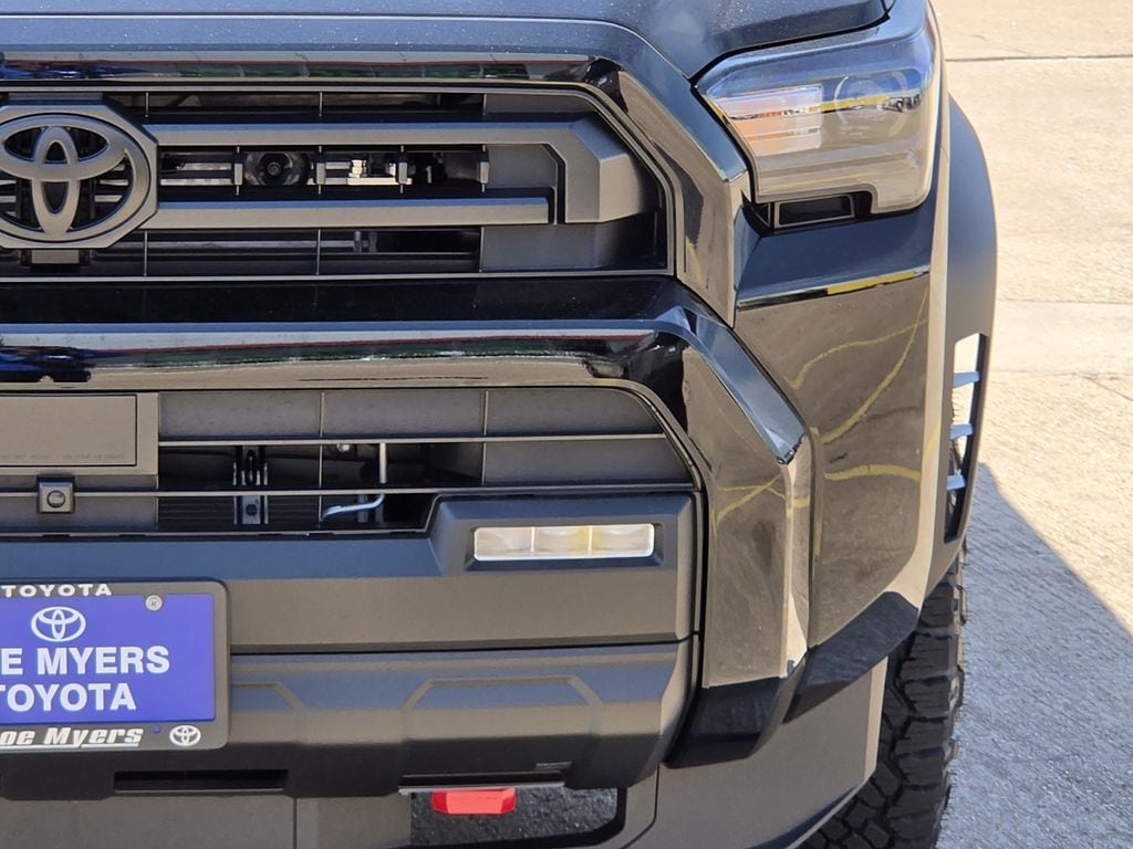 New 2026 Black Toyota SR5 image 4