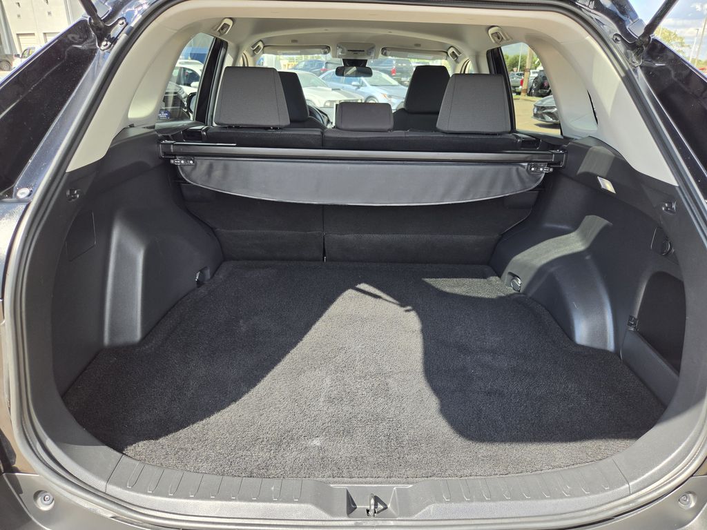 Used 2025 Midnight Black Metallic Toyota XLE image 30