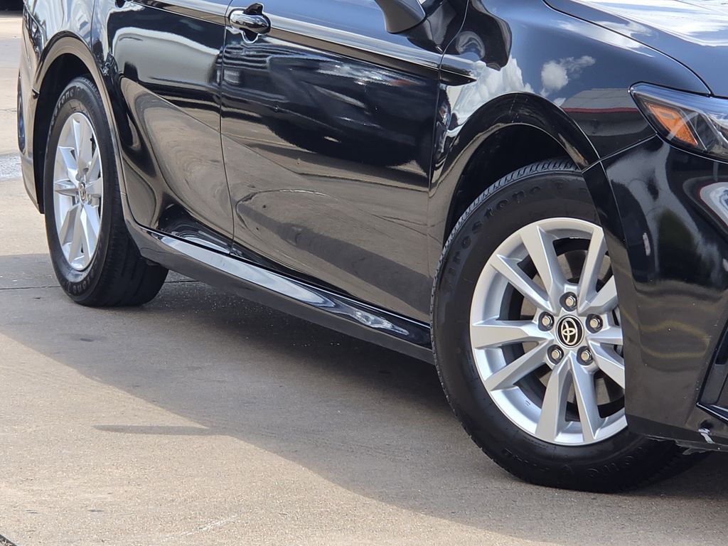 Used 2025 Midnight Black Metallic Toyota LE image 12