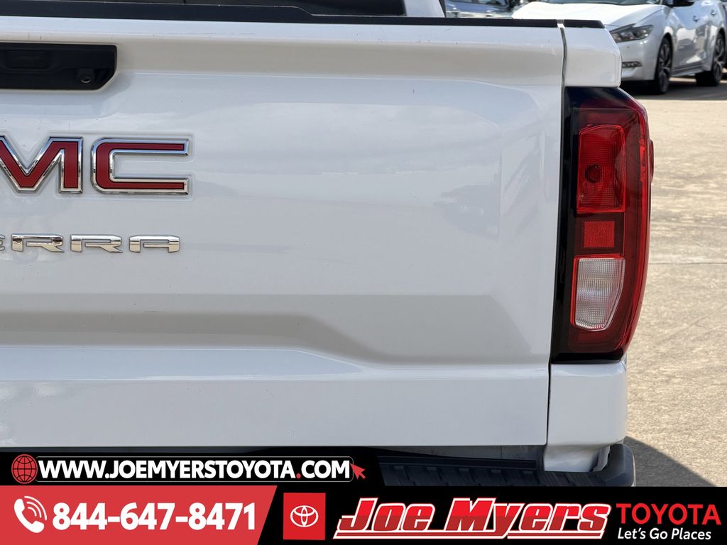 Used 2023 Summit White GMC Pro image 9