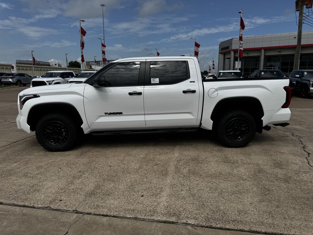 New 2026 Ice Cap Toyota SR5 image 6
