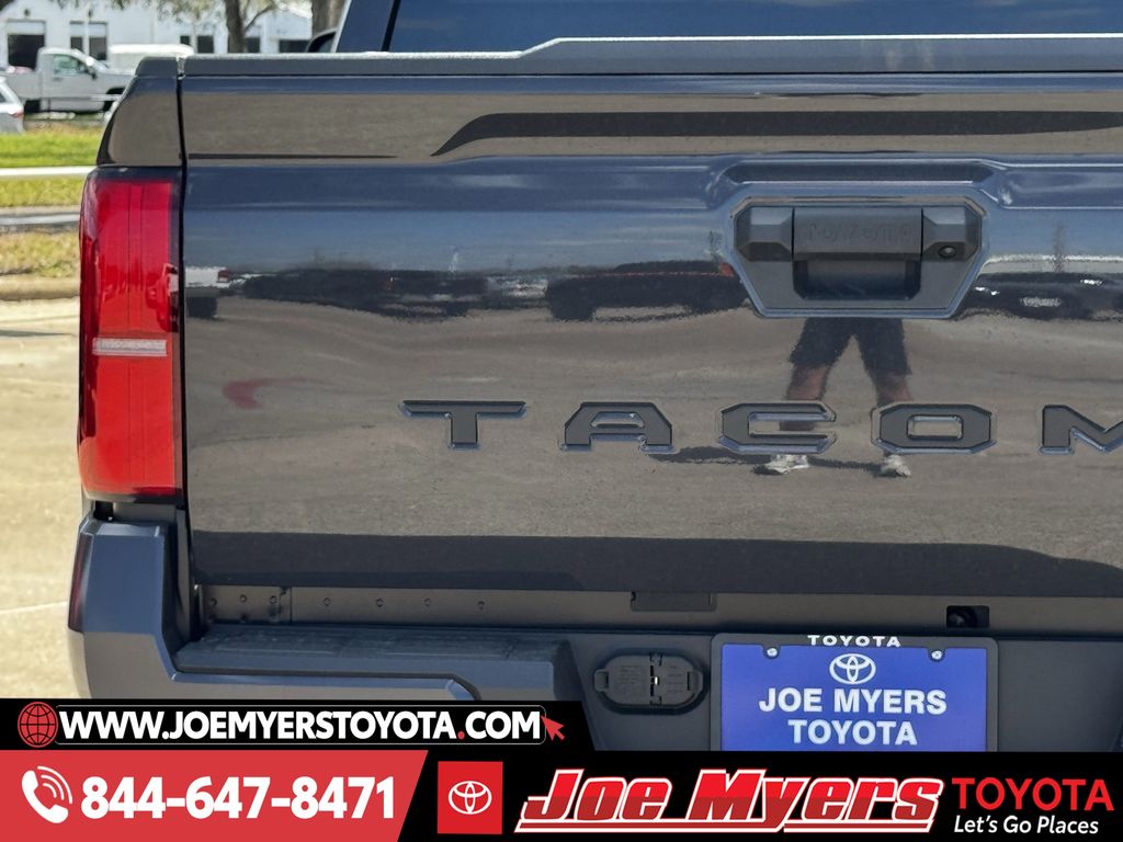 New 2026 Underground Toyota SR5 image 10