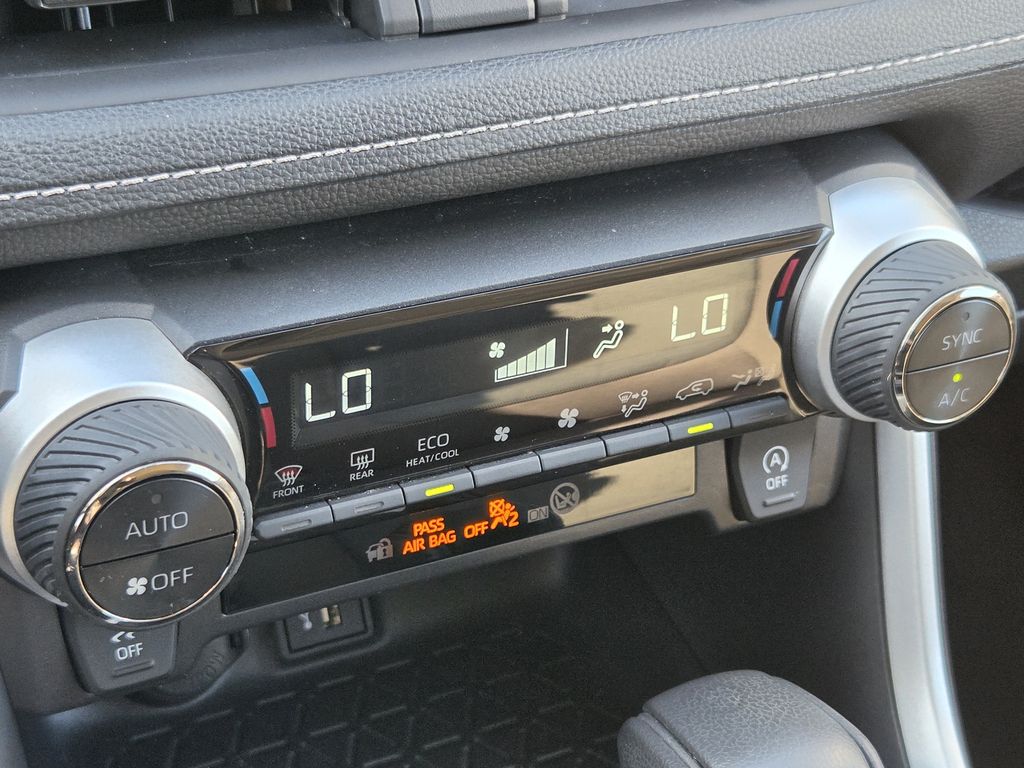 Used 2025 Midnight Black Metallic Toyota XLE image 20