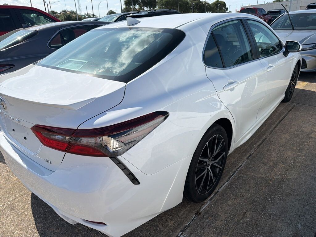 Used 2024 Toyota Camry SE Sedan