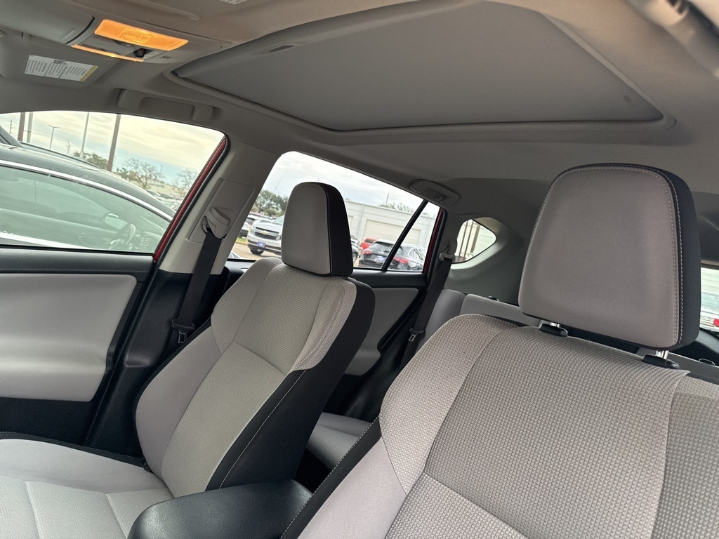 Used 2016 Toyota RAV4 XLE SUV