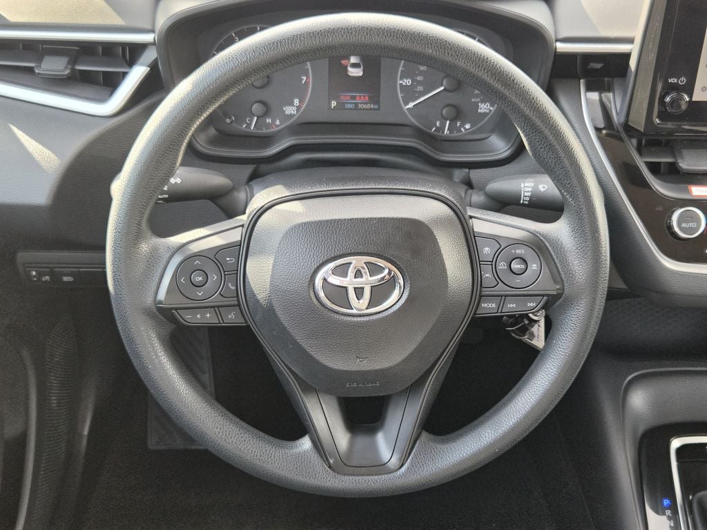 Used 2025 Underground Toyota LE image 14