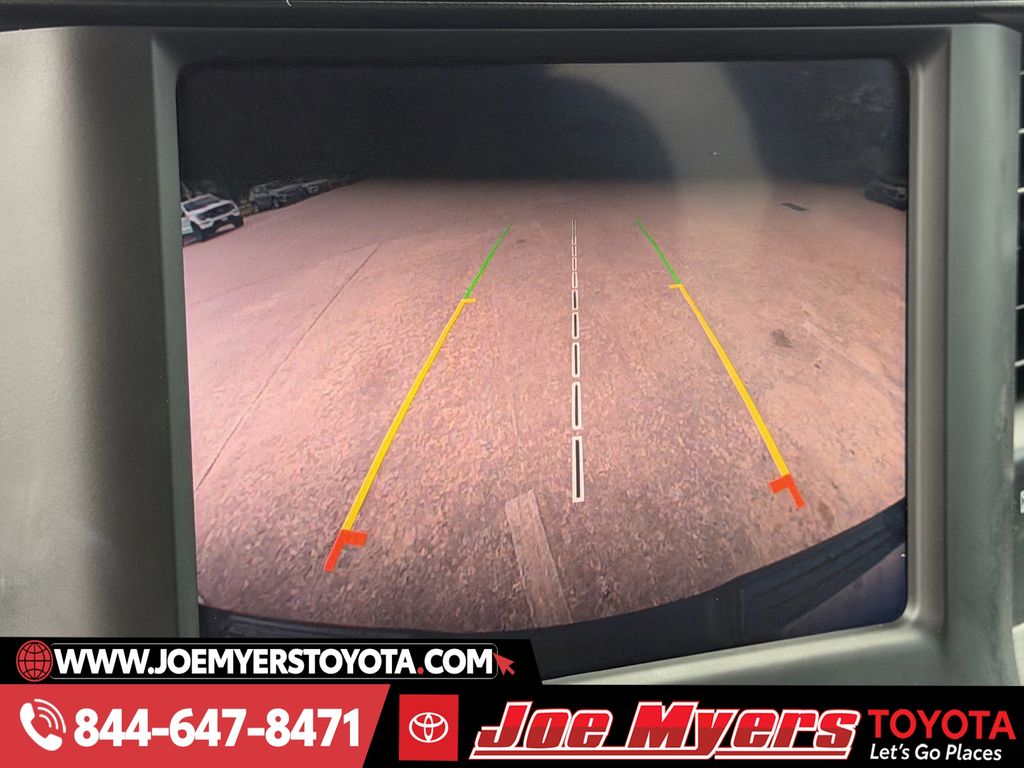 Used 2023 Hydro Blue Pearlcoat Ram Big Horn/Lone Star image 19