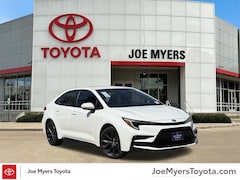 2025 Toyota Corolla Hybrid SE Sedan