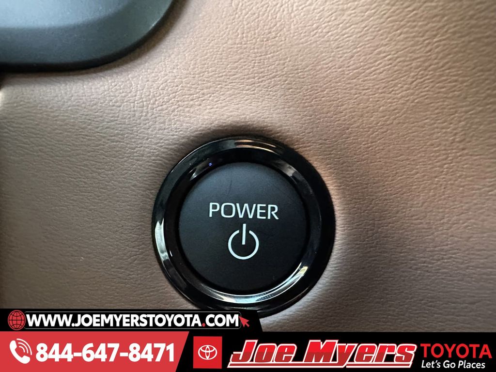 2025 Toyota Tundra 1794 Edition - Photo 15
