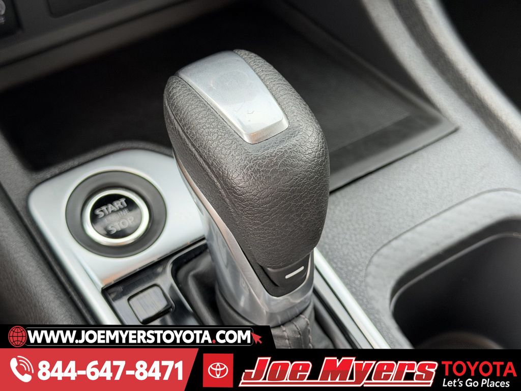 Used 2025 Electric Blue Metallic Nissan SV image 20