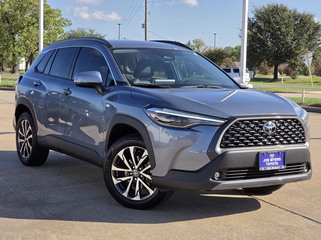 Used 2024 Celestite Toyota XLE image 2