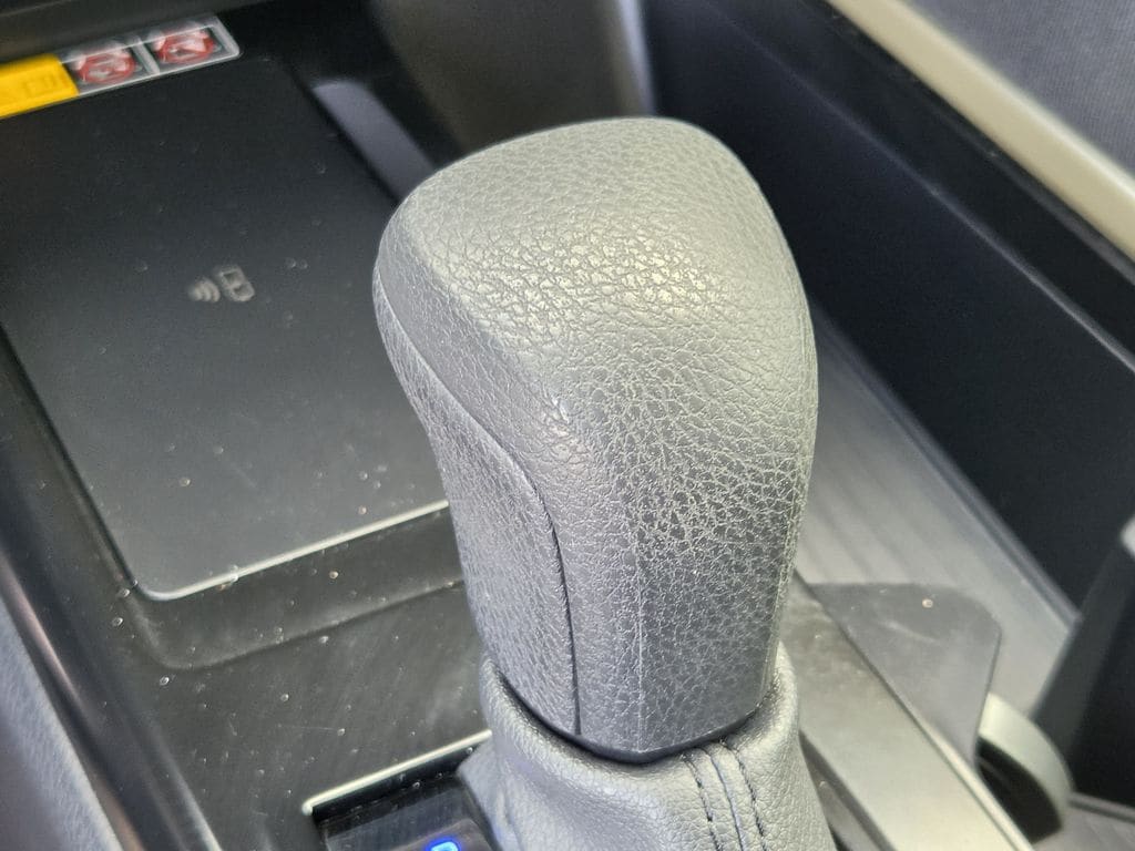 Used 2026 Ice Toyota LE image 21