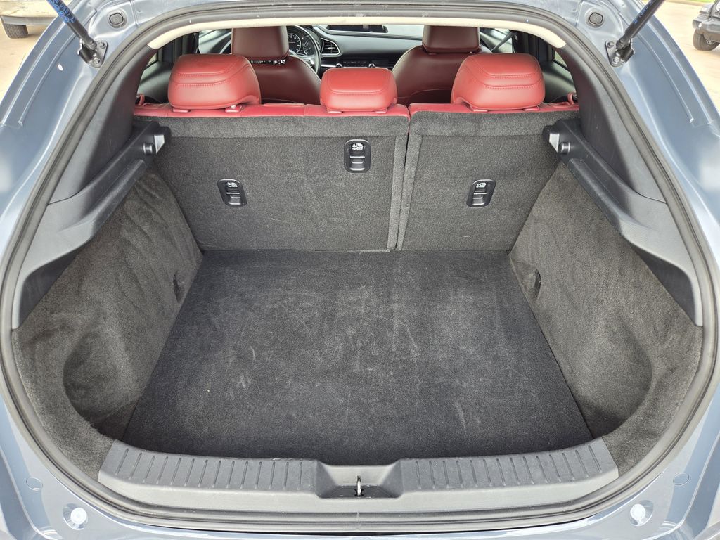 2025 Mazda CX-30 Carbon Edition - Photo 31
