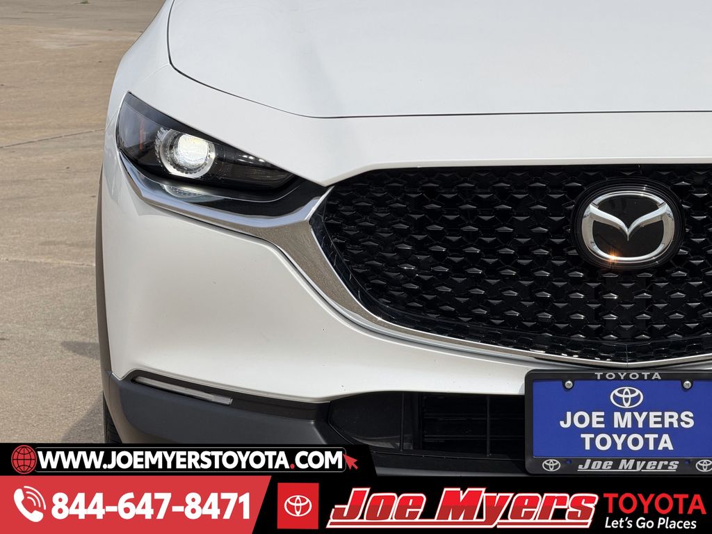 Used 2025 Snowflake White Pearl Mica Mazda 2.5 S Preferred Package image 5