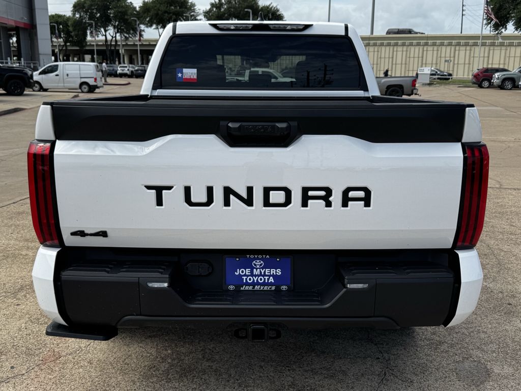 New 2026 Ice Cap Toyota SR5 image 8