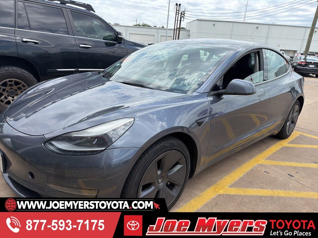 2023 Tesla Model 3's photo