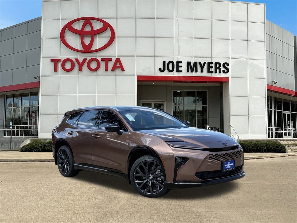 New 2025 Toyota Crown Signia Limited SUV