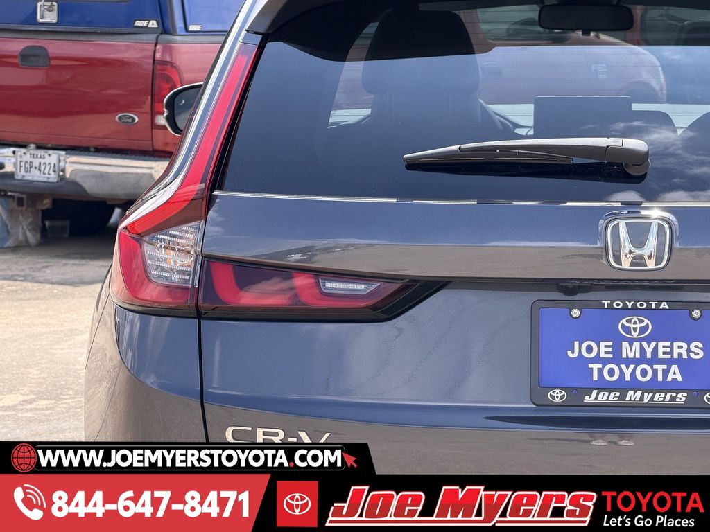 Used 2026 Urban Gray Pearl Honda EX image 10