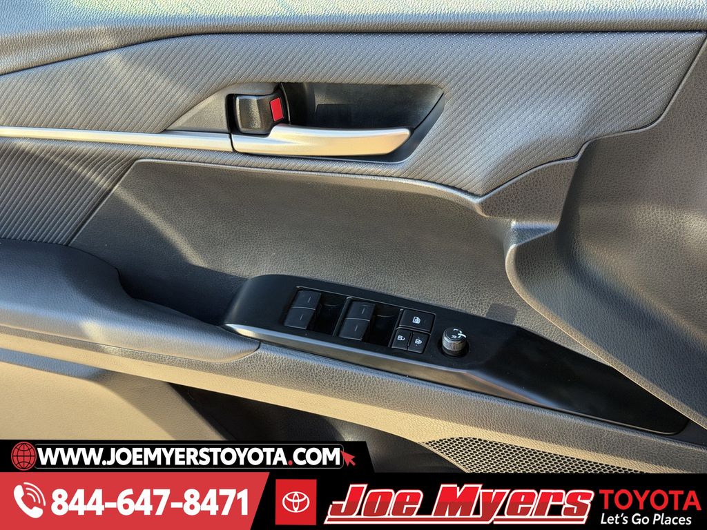 Used 2025 Midnight Black Metallic Toyota SE image 26