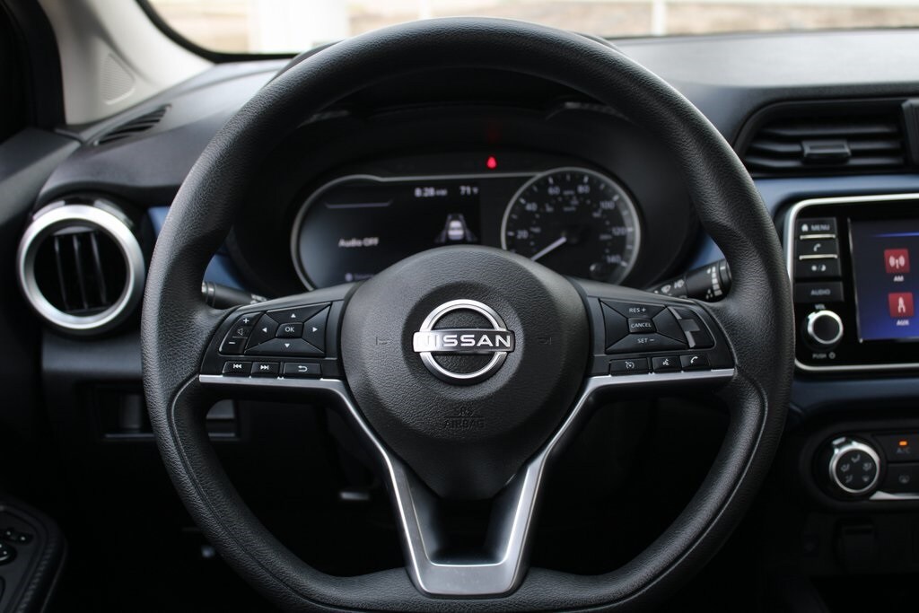 Used 2023 Nissan Versa 1.6 SV Sedan