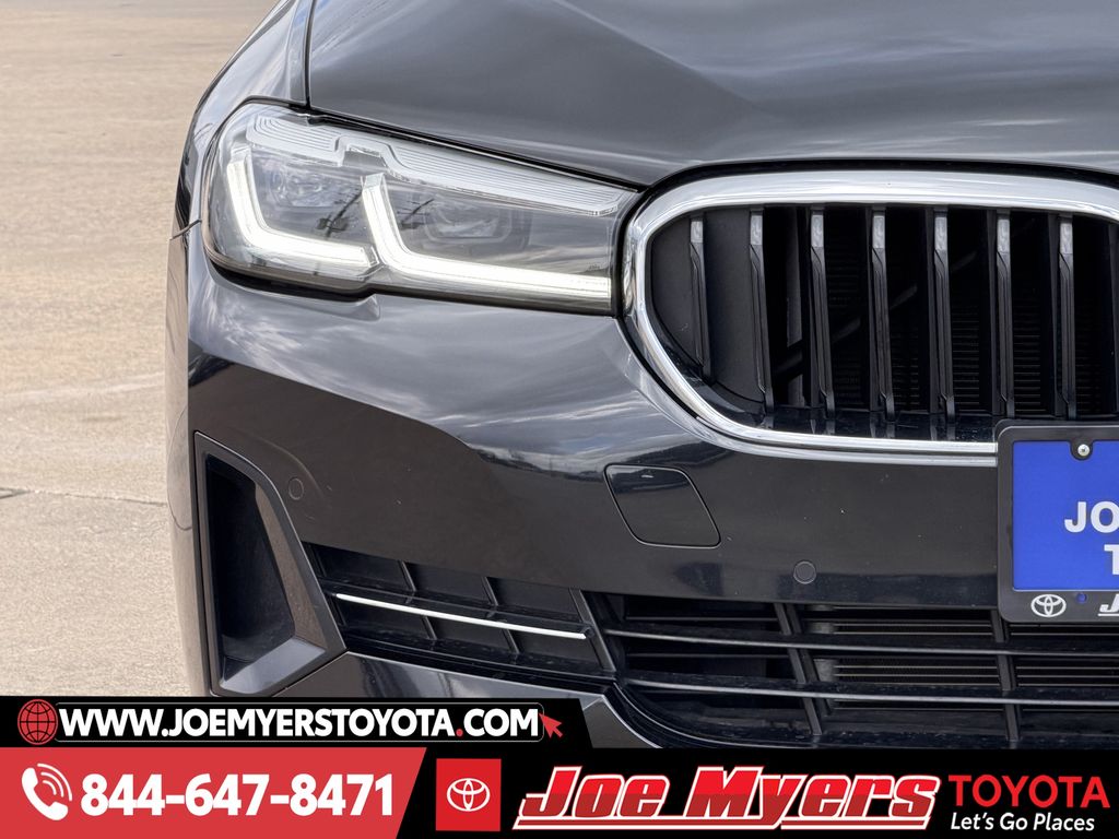 Used 2023 Black Sapphire Metallic BMW 530i image 5