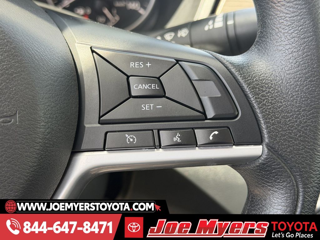 Used 2025 Gun Metallic Nissan 2.5 SV image 22