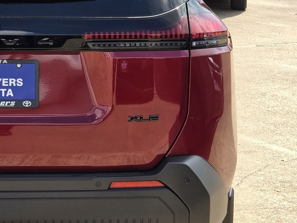 New 2026 Ruby Flare Pearl Toyota XLE Premium image 9
