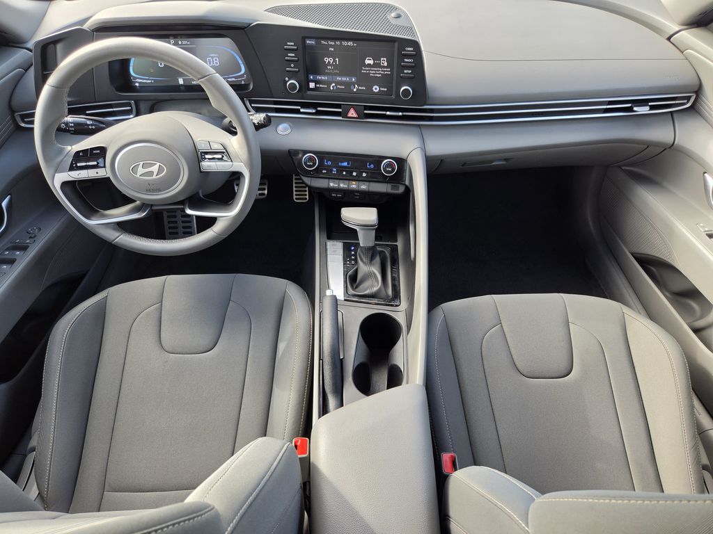 Used 2026 Fluid Metal Hyundai SEL Sport image 12