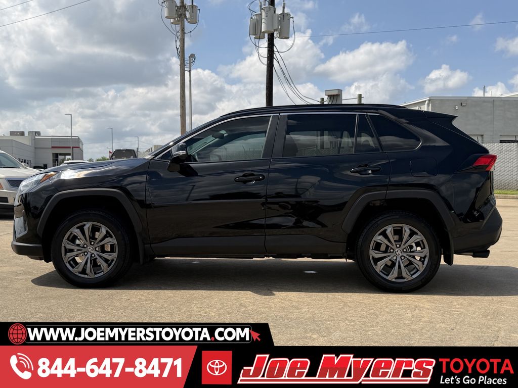 Used 2024 Midnight Black Metallic Toyota XLE Premium image 6