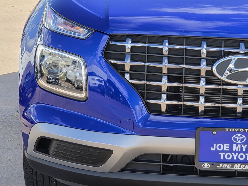 Used 2026 Intense Blue Hyundai SEL image 5
