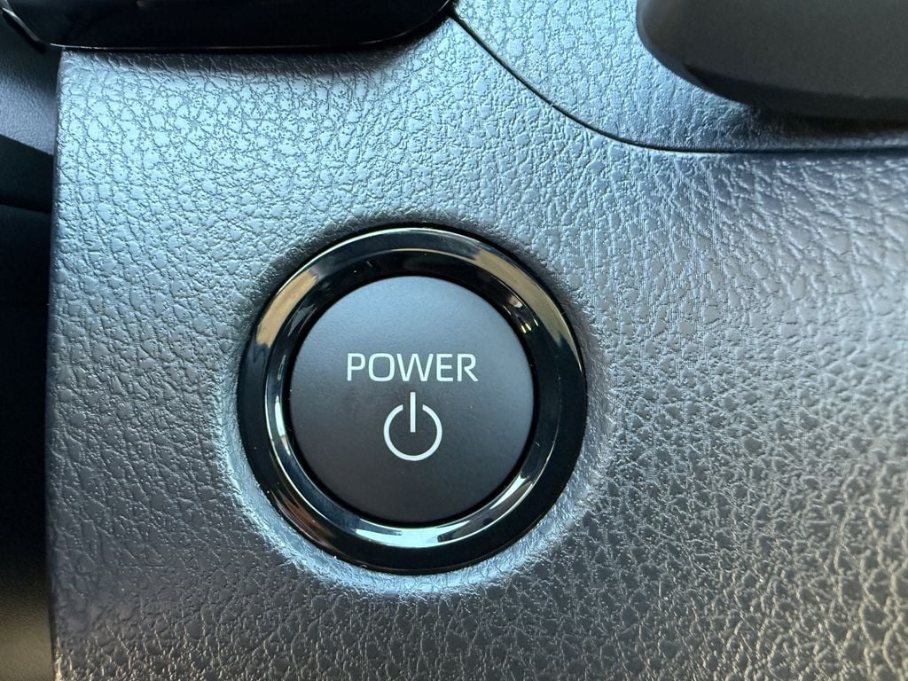 2026 Toyota Camry XLE - Photo 15