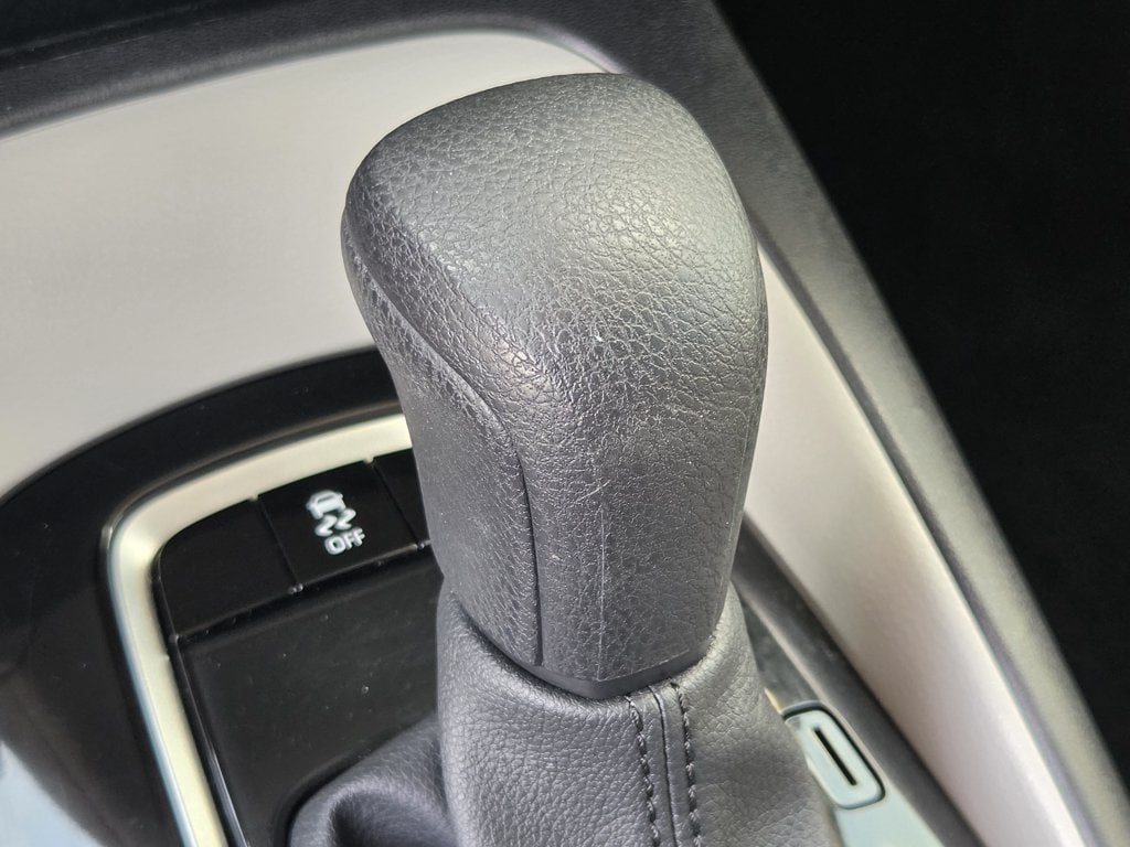 Used 2024 Ice Toyota LE image 21