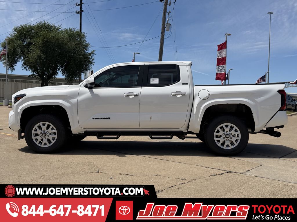 New 2026 Ice Cap Toyota SR5 image 6