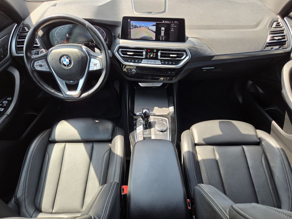 Used 2024 Dark Graphite Metallic BMW xDrive30i image 12