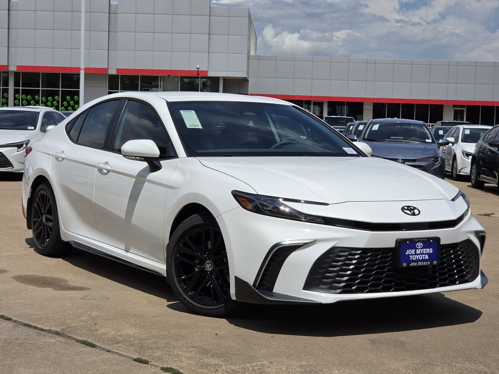 New 2026 Ice Cap Toyota SE image 2