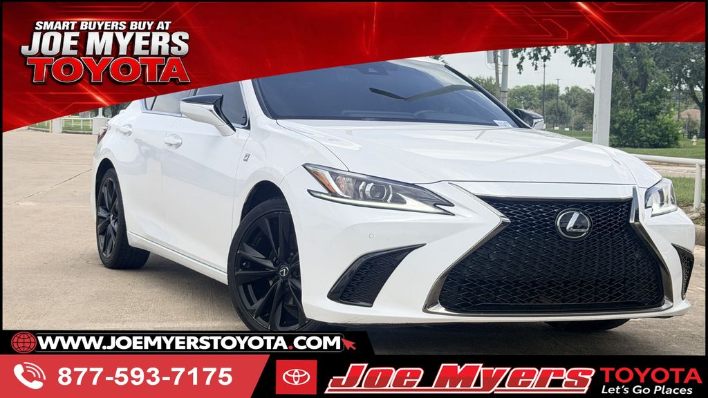 Ultra White 2023 Lexus ES Sedan  8-Speed Automatic
