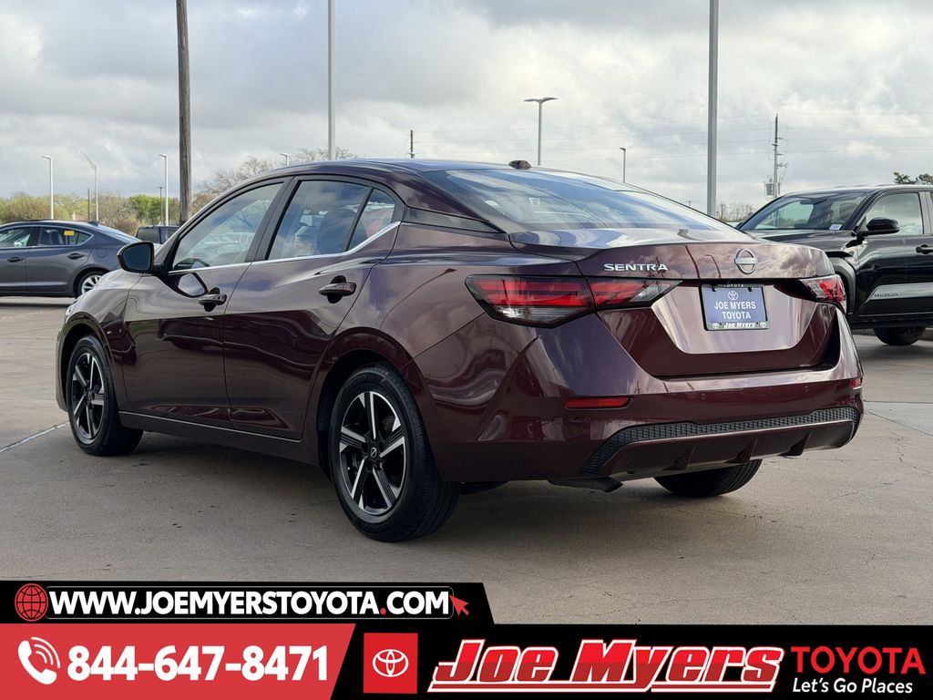 Used 2025 Rosewood Metallic Nissan SV image 7