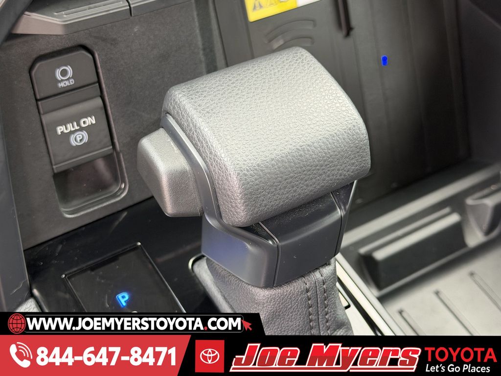 Certified Used 2026 Ice Cap Toyota SR5 image 22