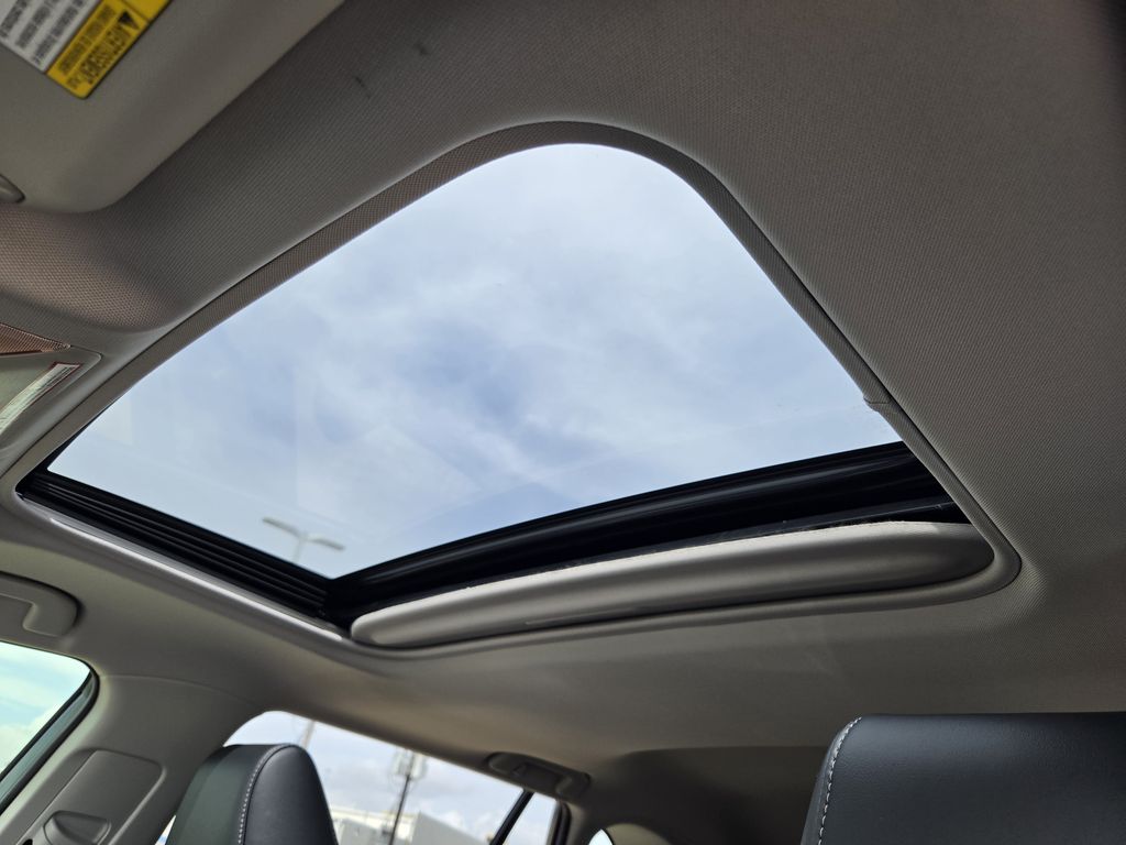 Used 2020 Blueprint Toyota XLE Premium image 29