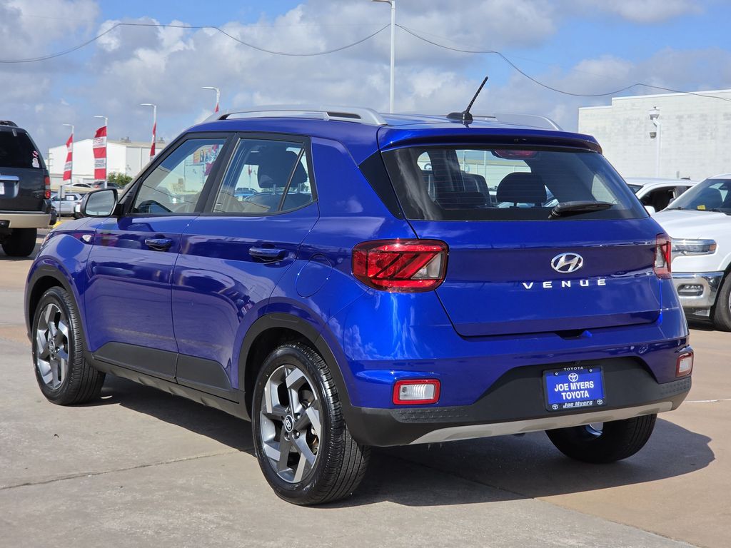 Used 2026 Intense Blue Hyundai SEL image 7
