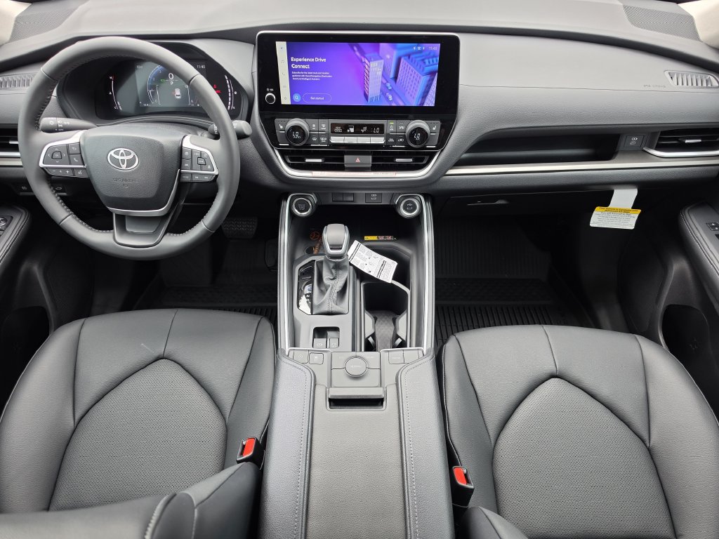 New 2026 Ruby Flare Pearl Toyota XLE image 12