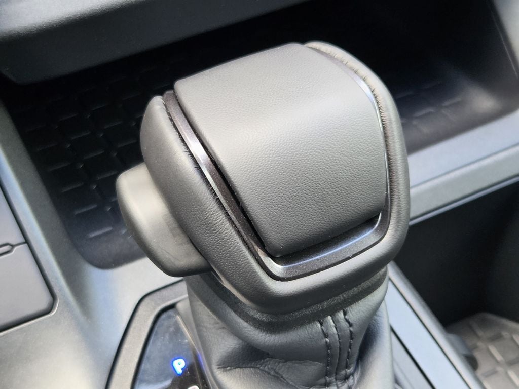 Used 2026 Meteor Toyota SE image 21