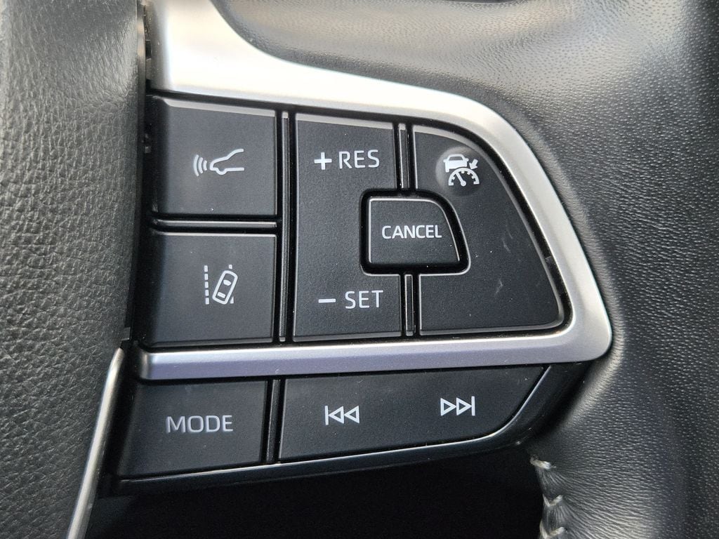 Used 2025 Magnetic Gray Metallic Toyota LE image 23
